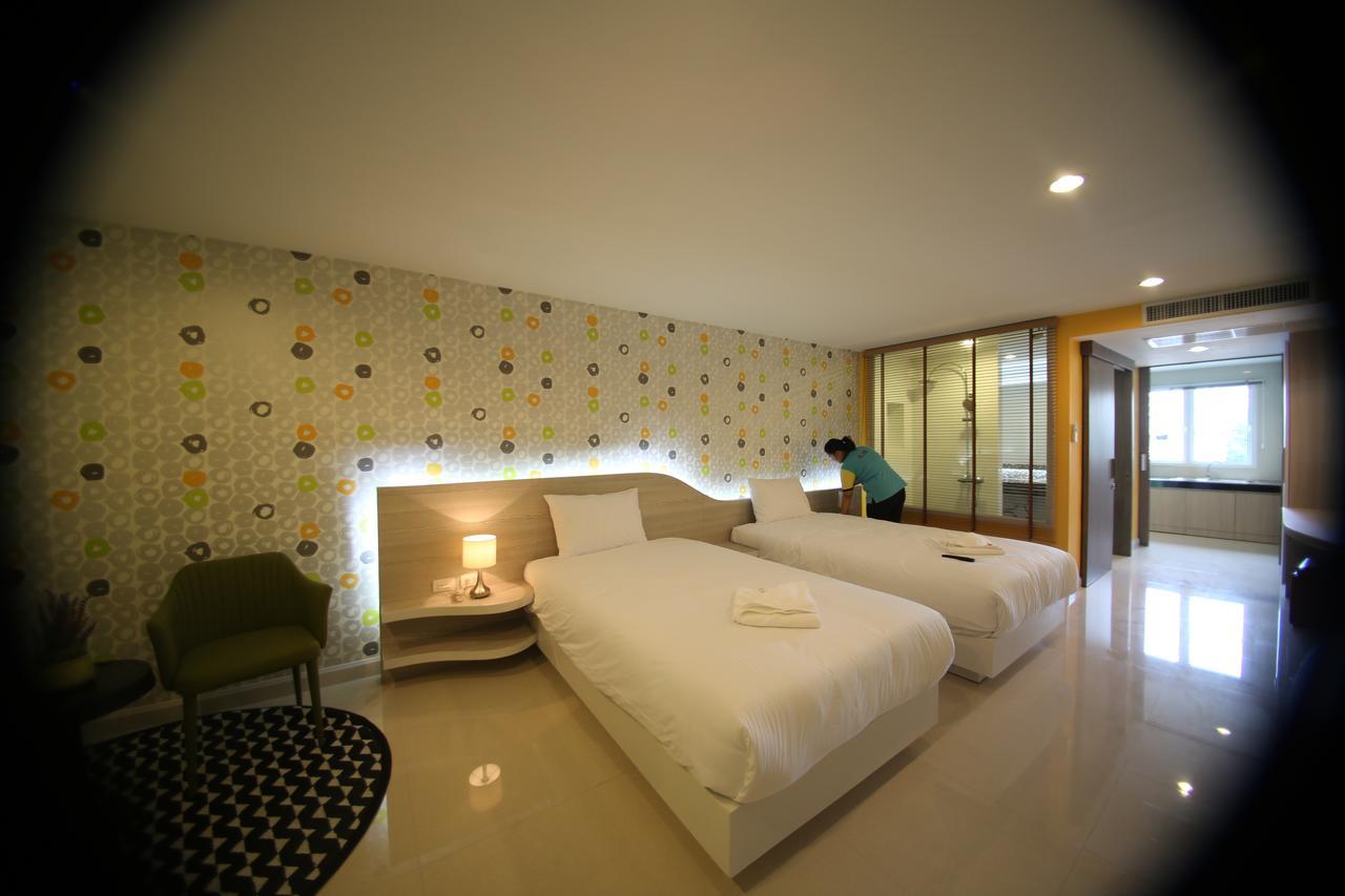 Trebel Pattaya Hotel Bagian luar foto