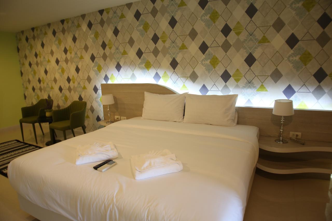 Trebel Pattaya Hotel Bagian luar foto