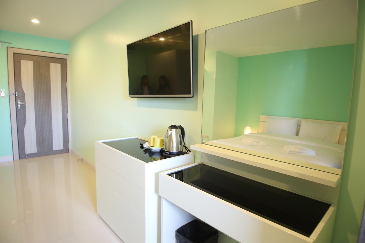 Trebel Pattaya Hotel Bagian luar foto
