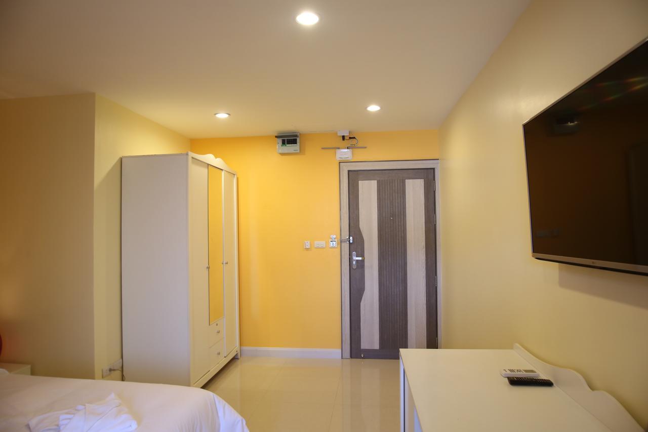 Trebel Pattaya Hotel Bagian luar foto